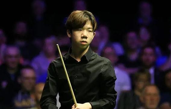 上出生于巴 上出生于巴